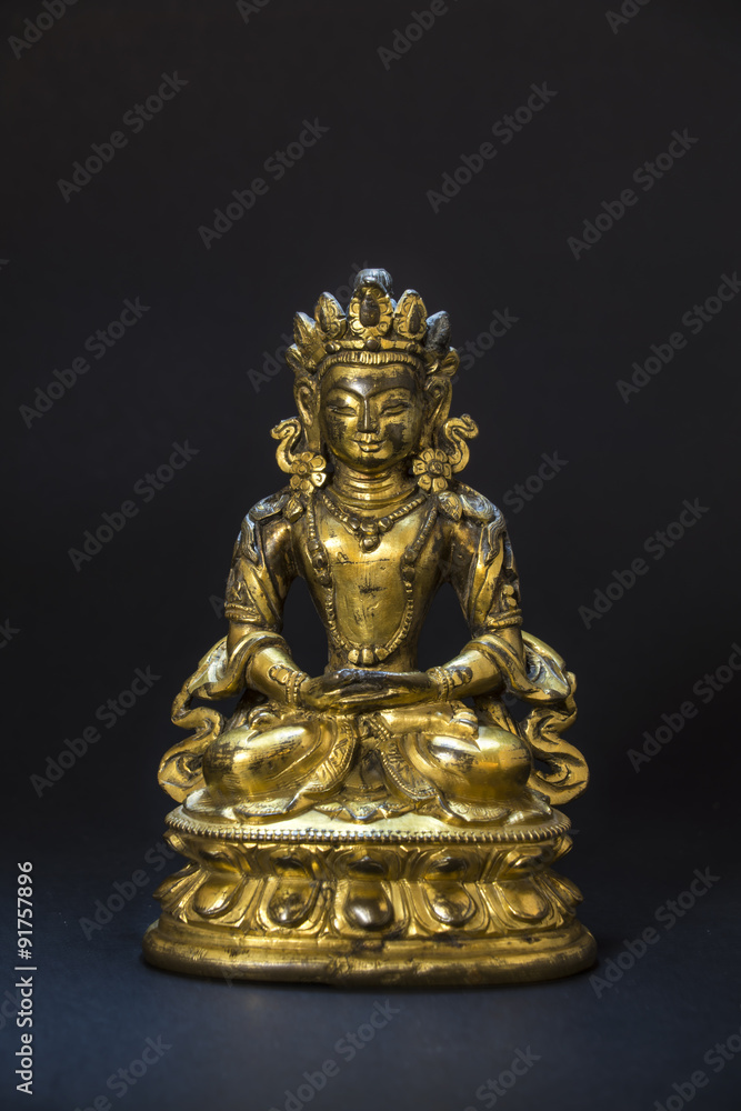Bronze statue of Guanyin meditation