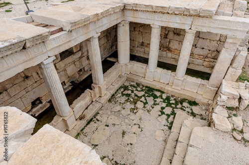 Fountain house Sagalassos © cornfield