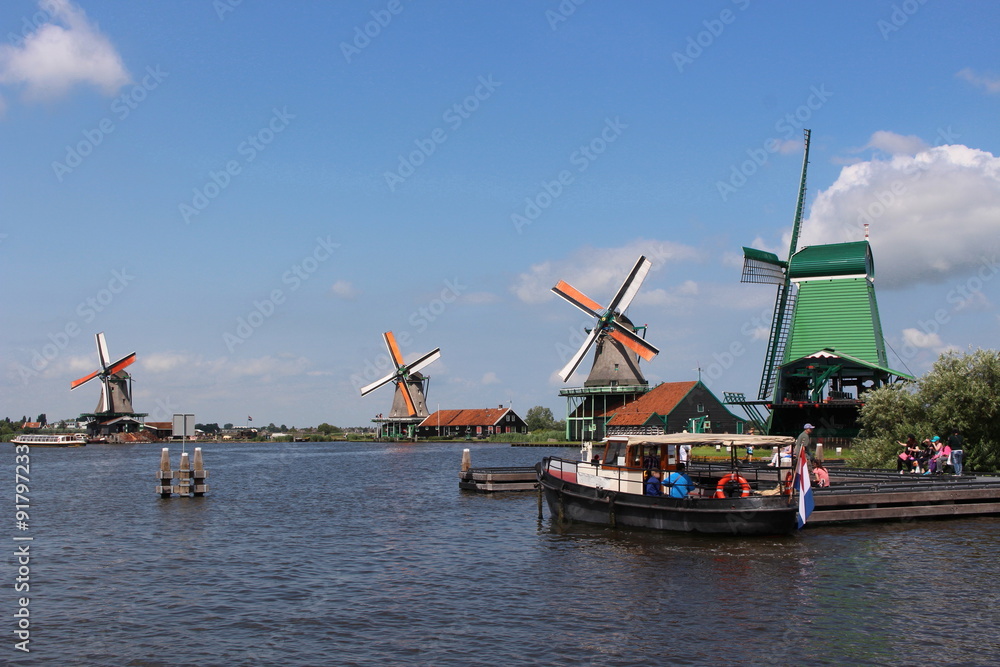 Windmühlen an der Zaan in Holland Windmühlen an der Zaan in Holland