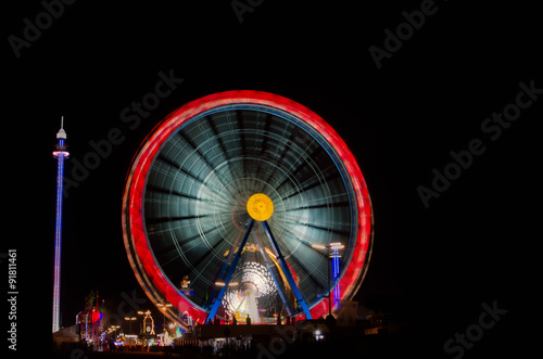 Oktoberfest,wiesn,fahrgeschäft, fahrgeschäfte,riesenrad,theresienwiese,kettenkarussell photo