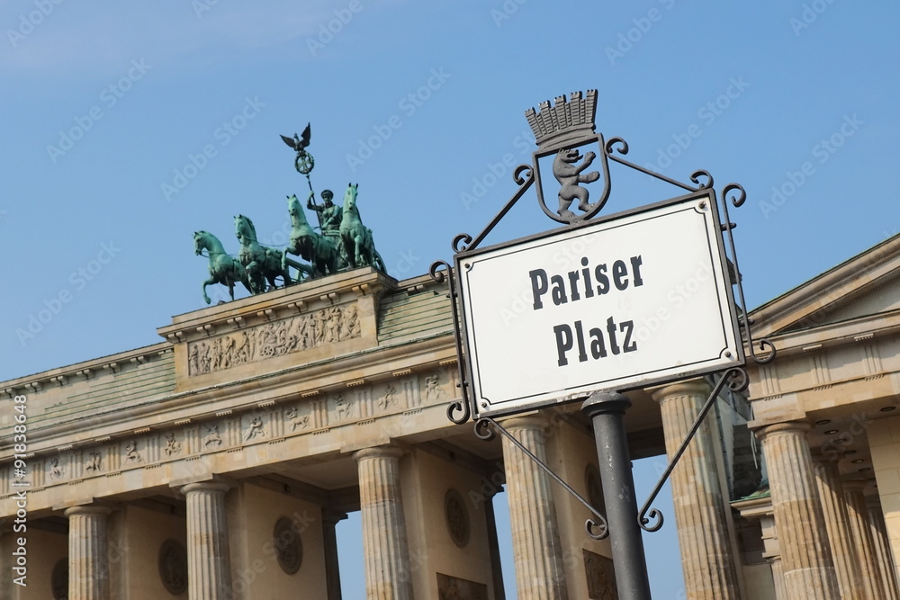 Obraz premium Berlin - Brandenburger Tor am Pariser Platz