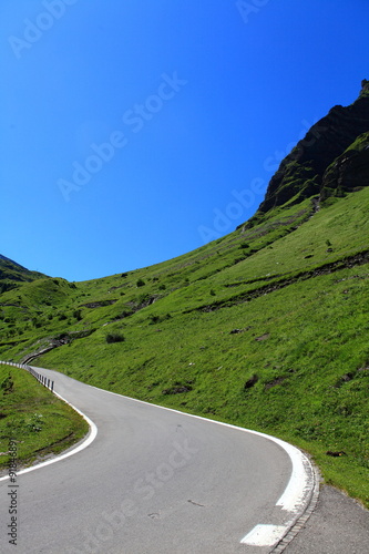 Serpantinen am Klausenpass