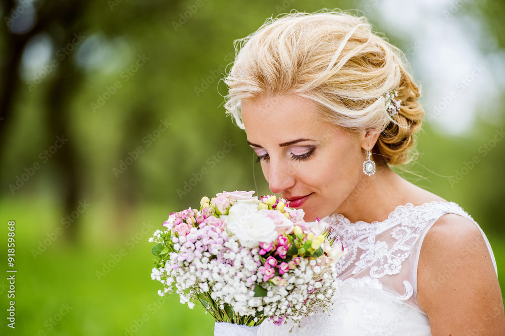 Naklejka premium Beautiful bride