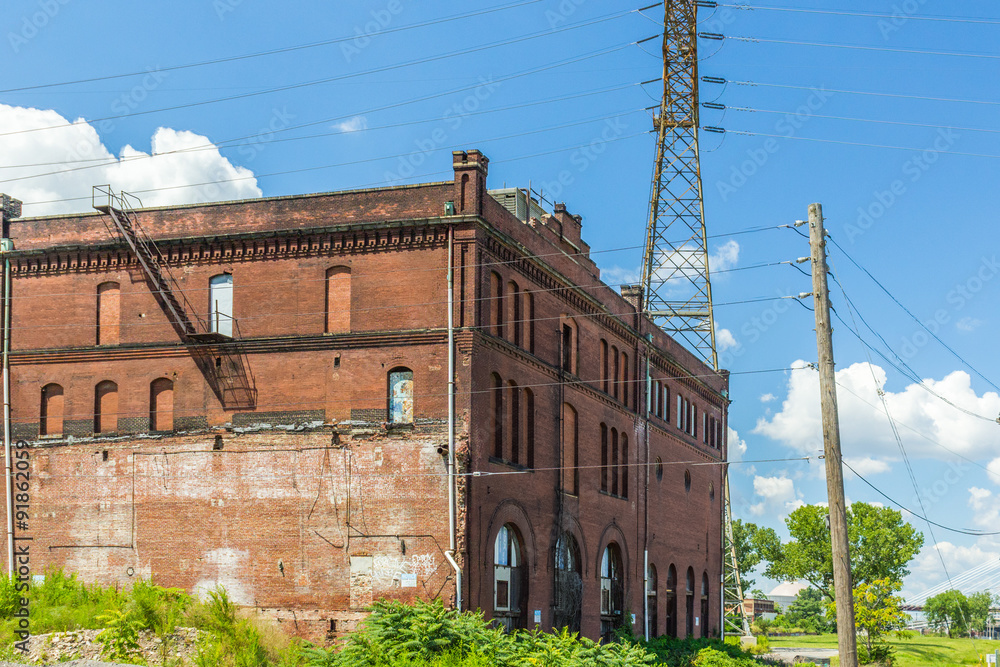Abandoned building in Saint Louis, MO Abandoned building in Saint Louis, MO