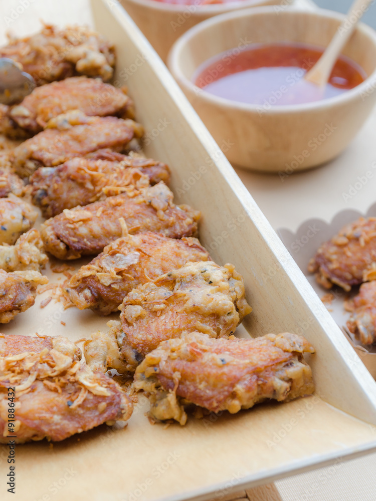 Chicken wings fry with garlic Chicken wings fry with garlic