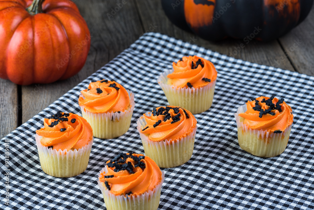 Halloween cupcakes. Halloween cupcakes.