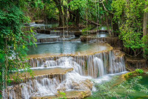 Fototapeta Naklejka Na Ścianę i Meble -   Huai Mae Khamin waterfall in Kanchanaburi province, Thailand.