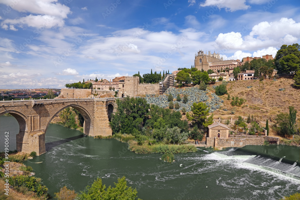 Bridge over Tagus, Toledo, Spain