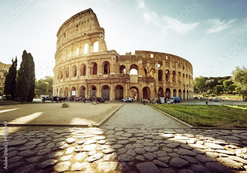 Fotografia Colosseum in Rome and morning sun, Italy