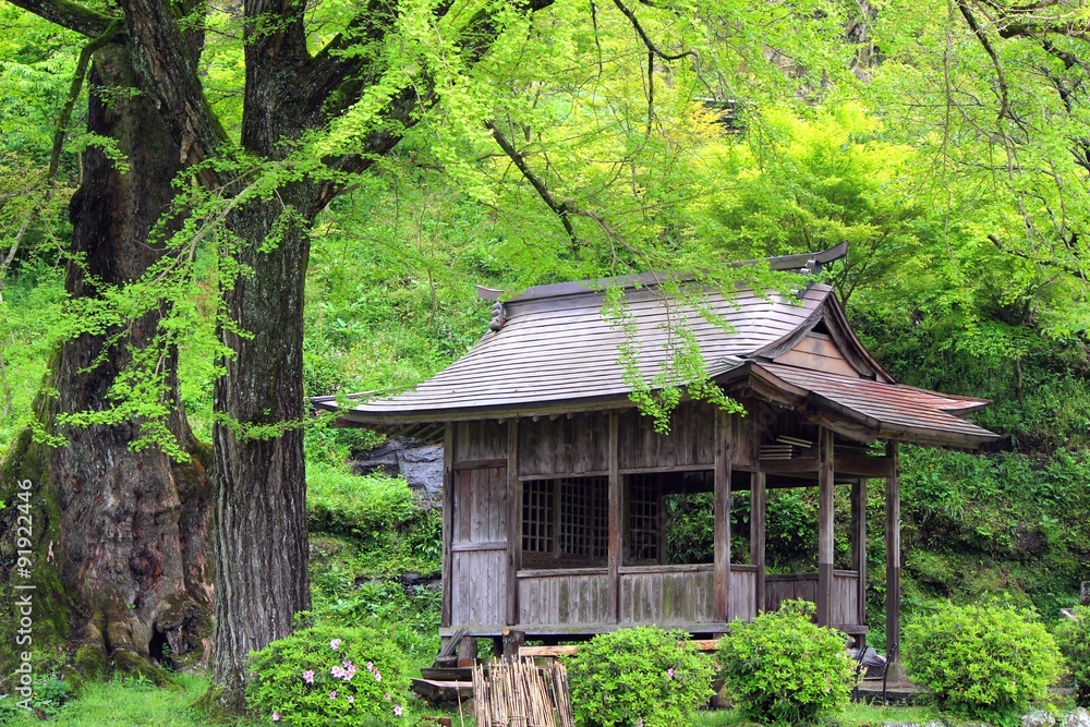 里山のお堂