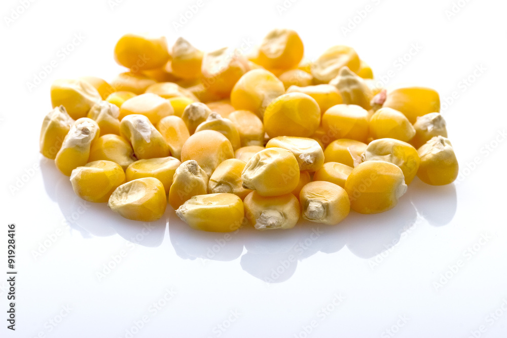 Fototapeta premium Corn seeds isolated on white