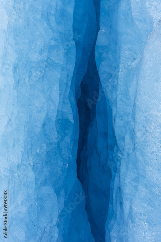 Gletscherspalte im Nigardsbreen, Norwegen photo