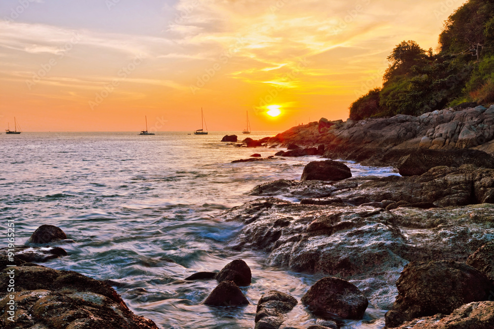 Obraz premium Tropical sunset.
