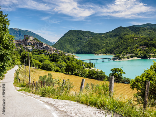 Lago del Turano