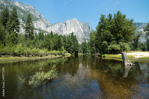 Fototapeta Naklejka Na Ścianę i Meble -  Yosemite Valley at Yosemite National Park landscape view summer vacation