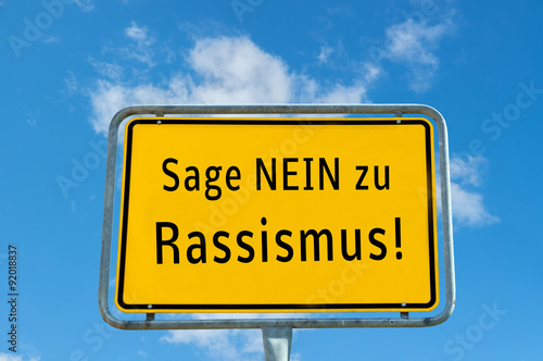 Sage Nein zu Rassismus Ortstafel 01 photo