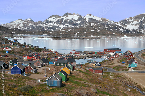 Grenlandia wioska Tasiilaq, Ammassalik photo