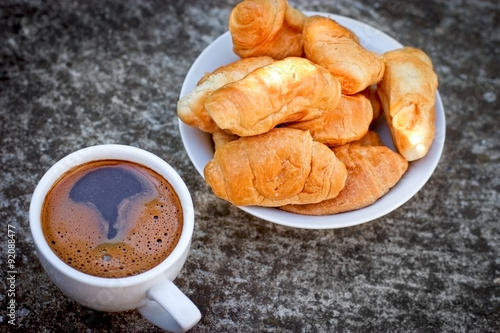 Fototapeta Naklejka Na Ścianę i Meble -  Coffee and croissant for pleasure