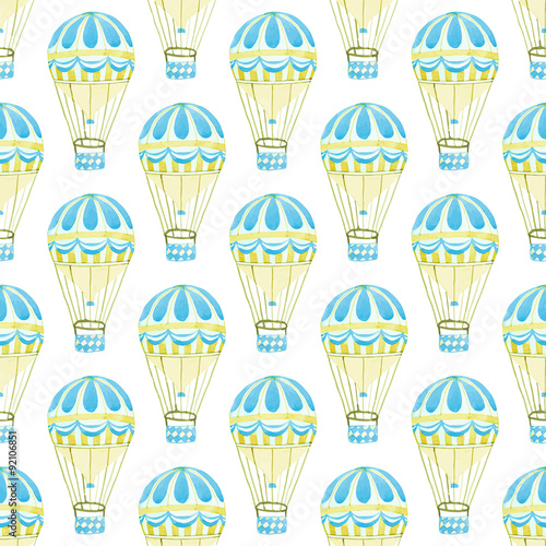 Seamless pattern with hot air-baloons. Hand-drawn background