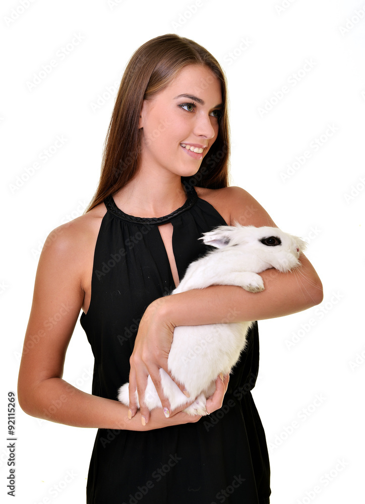belle femme avec lapin blanc belle femme avec lapin blanc