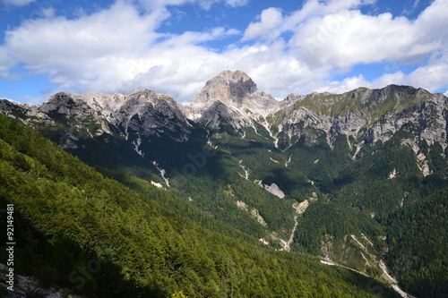 parco naturale delle Dolomiti Friulane – Vista sul monte Duranno dalla val Zemola © Stefano Gasparotto
