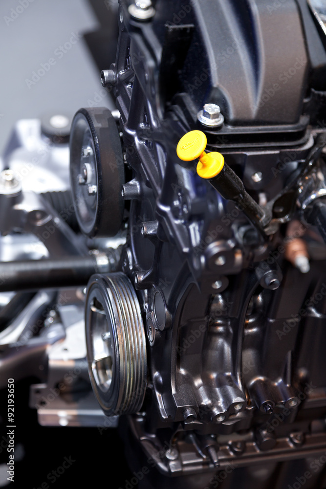 Fototapeta premium Moderner Motorblock im Detail Nahaufnahme