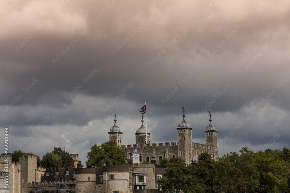 Tower of London Wolkig