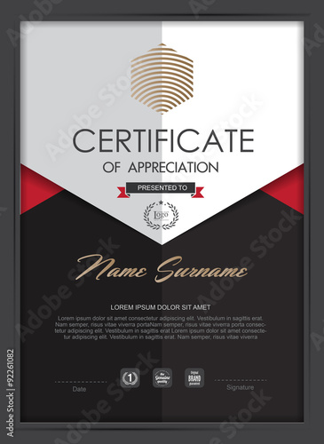 certificate template with clean and modern pattern,
Luxury golden,Qualification certificate blank template with elegant,Vector illustration 

