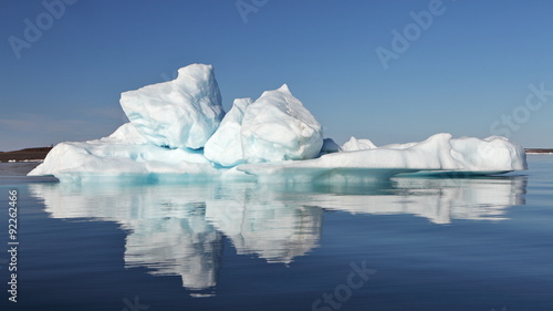 Iceberg  © Vladimir Melnik