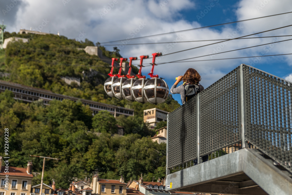 Fotografie Grenoble - Le téléphérique de la Bastille