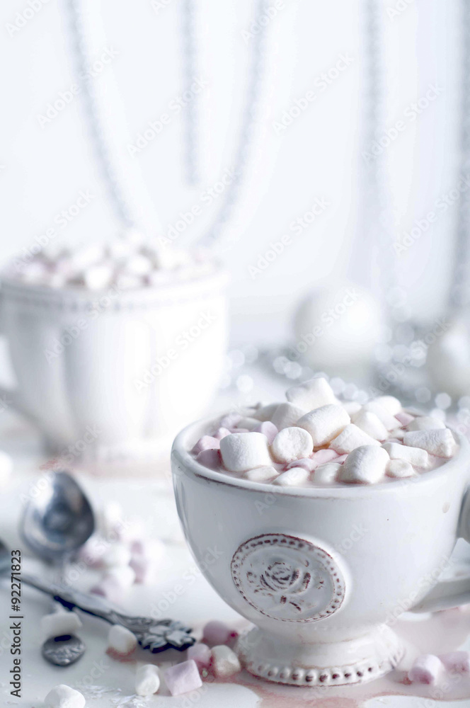 Fototapeta premium White cup of hot cocoa