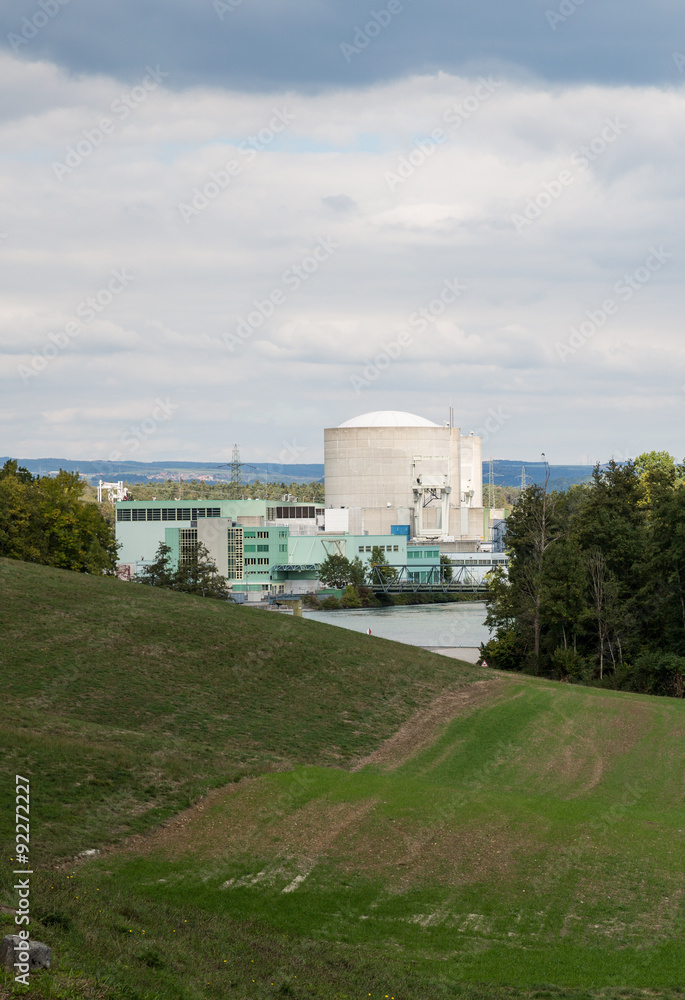 Fototapeta premium Kernkraftwerk Beznau