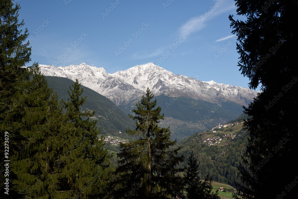 montagne neve cime innevate panorama di montagna paesaggio