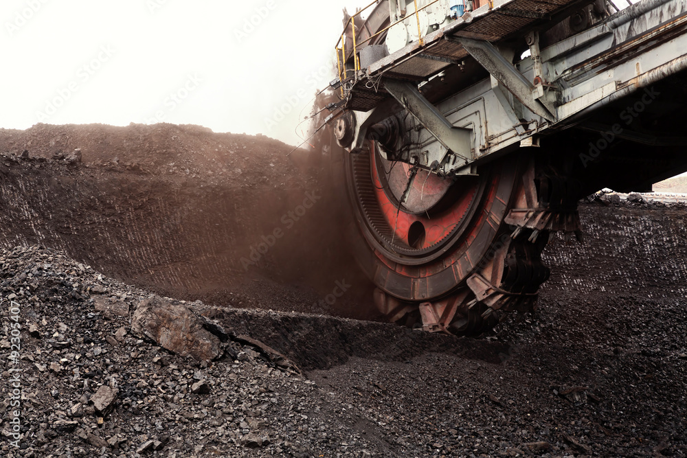 Fototapeta premium Giant bucket wheel excavator for digging the brown coal, Czech Republic