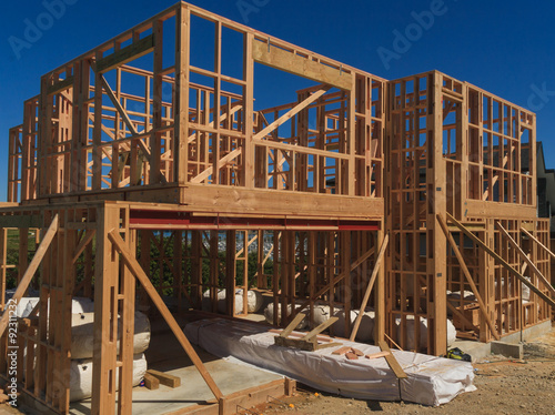 Wooden house construction, building homes in New Zealand