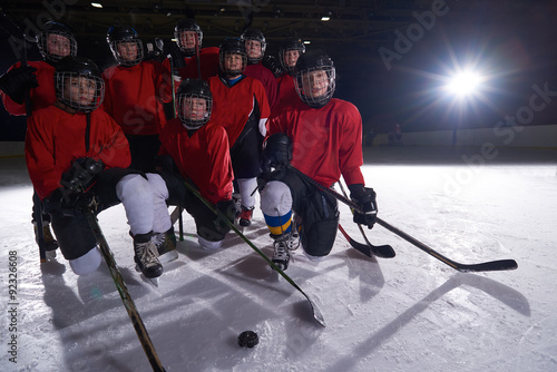 happy children gropu hockey team sport players