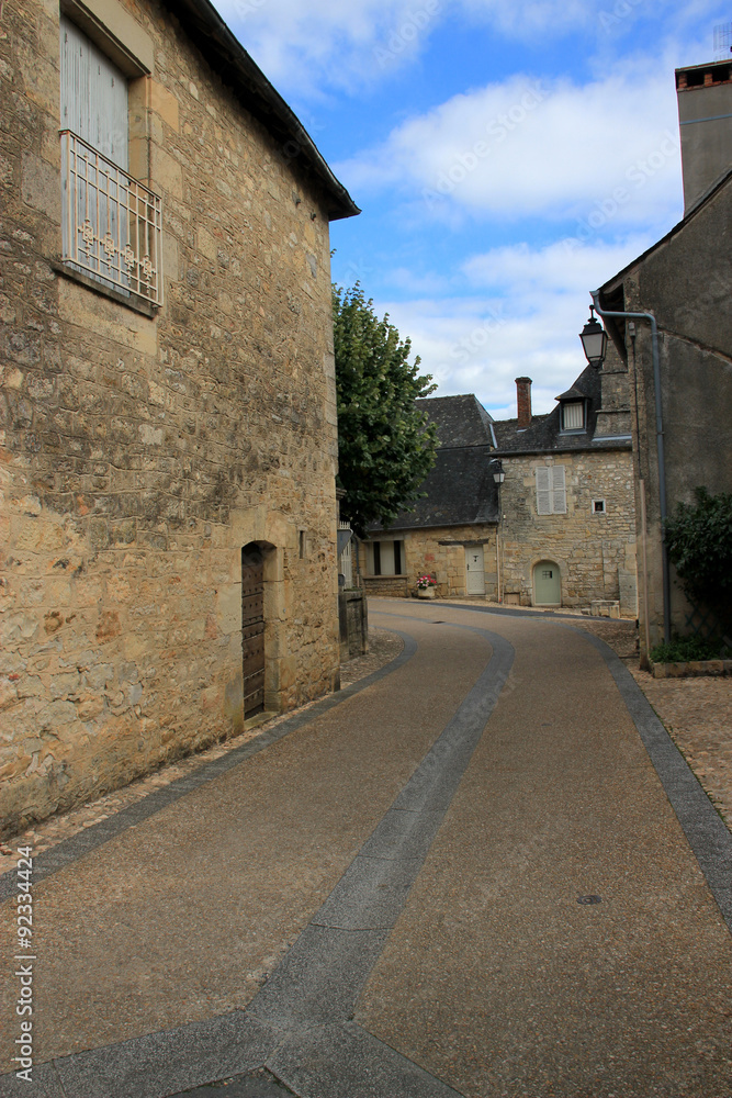 Vue de Saint-Robert.(Corrèze)