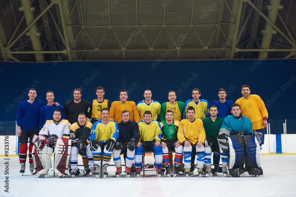Fototapeta premium ice hockey players team portrait