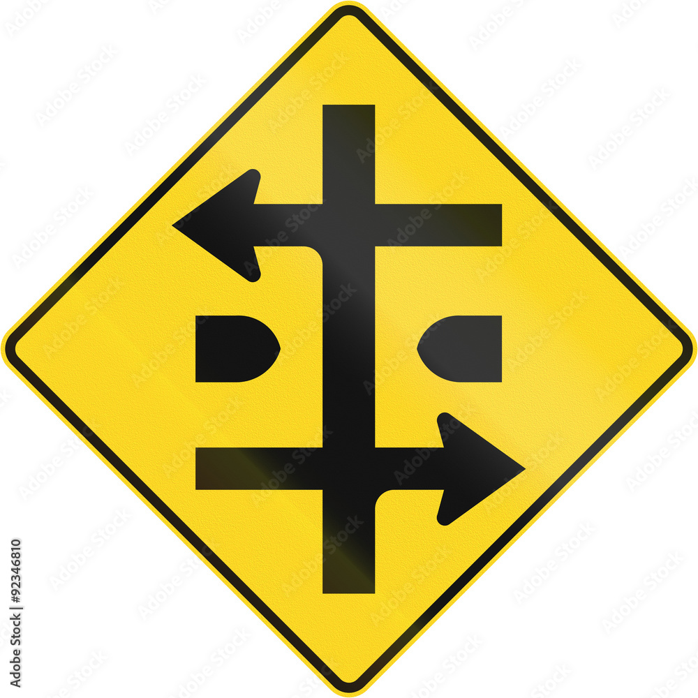 Obraz premium Divided Highway Intersection in Canada