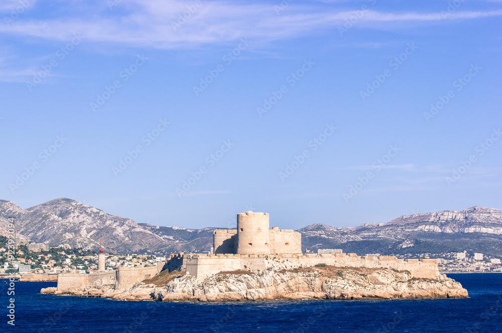 Château d'If | Marseille en arrière-plan