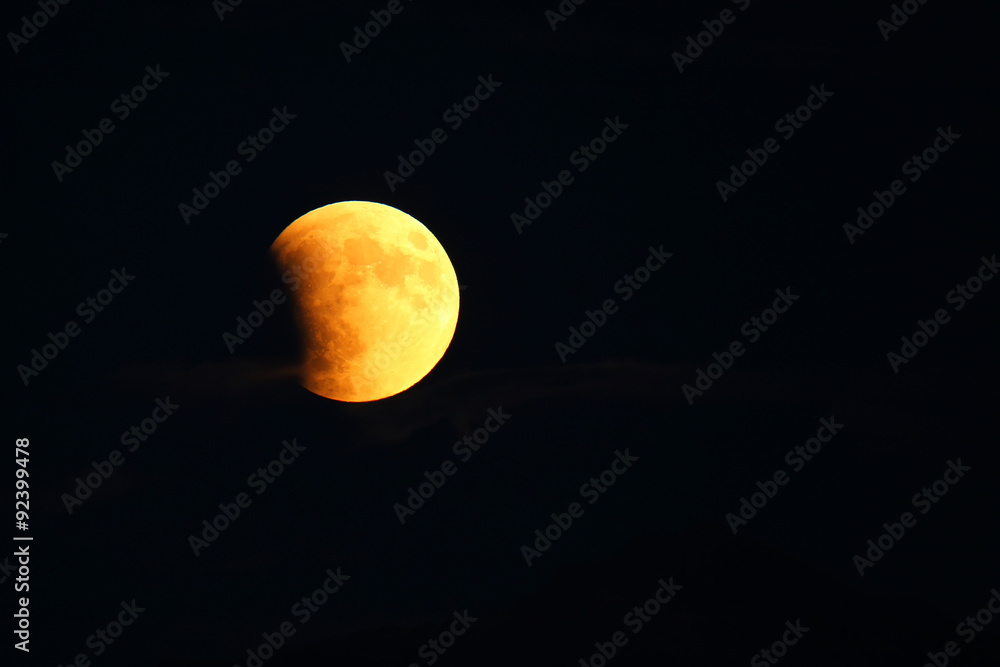 Total Lunar Eclipse of a Supermoon on September 27, 2015 in Colo