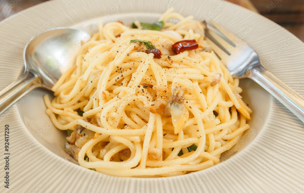 Spaghetti with clams Spaghetti with clams
