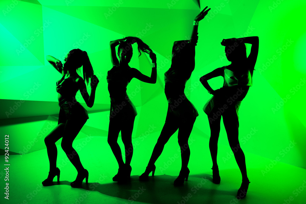 silhouette of a dancing girls