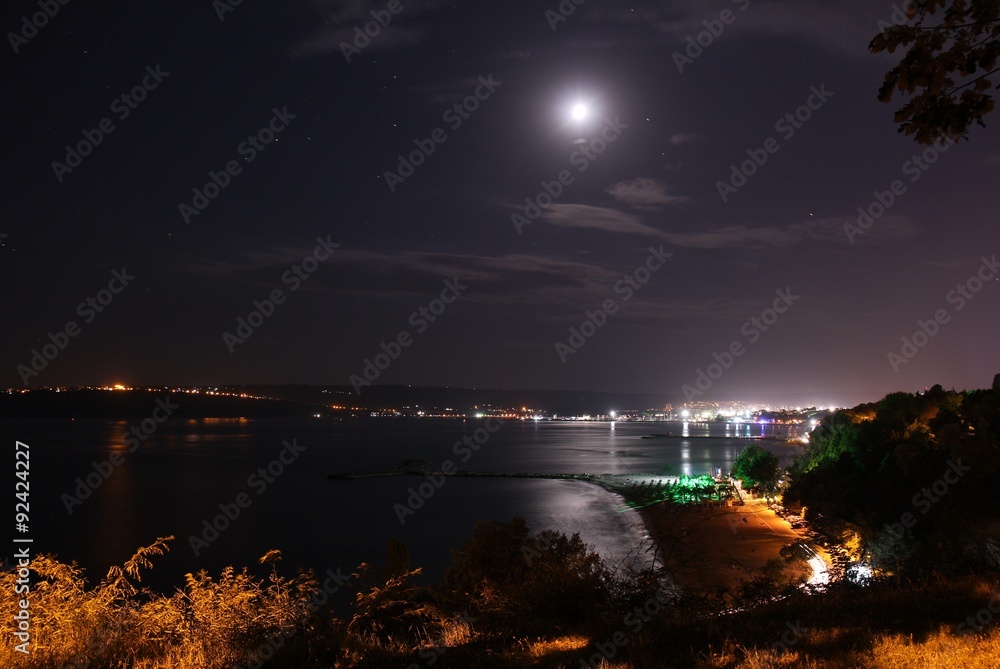 Ночь на берегу Чёрного моря