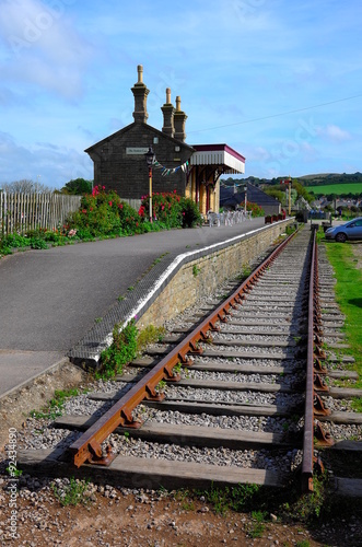Stillgelegter Bahnhof in West Bay an Englands Jurassic Coast. photo