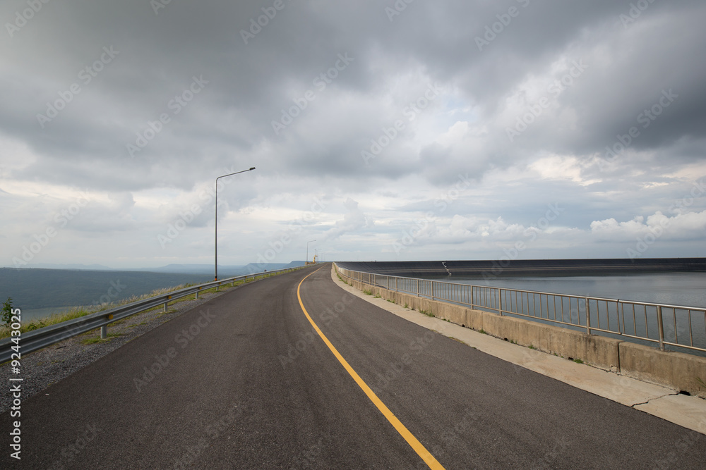 Road on the ridge of Lam Takong reservoir dam
