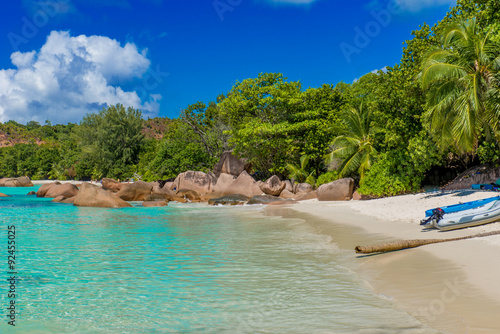 Fototapeta Naklejka Na Ścianę i Meble -  Anse Lazio - Paradise beach in Seychelles, tropical island Praslin