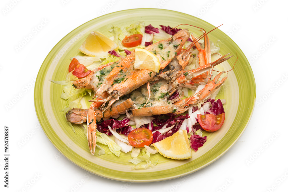 Aragostelle gratinate con contorno di verdure Aragostelle gratinate con contorno di verdure