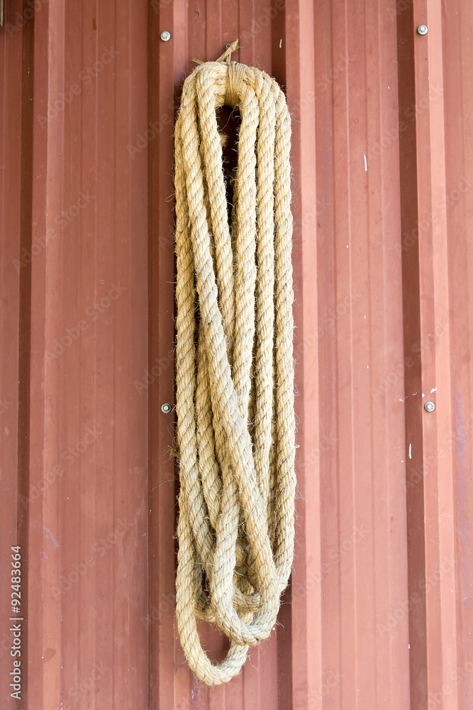 rope on wall