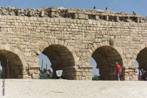 Israel, Aquädukt von Caesarea. photo